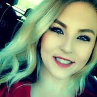 Amanda Swett's Instagram, Twitter & Facebook