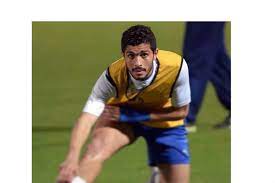 أسود الأطلسى لا تُروض، فمن المغرب العربى جاء ليفرض حضوره على الدورى المصرى ليتحول إلى واحد من أهم لاعبى الإيجيبشن ليج، فأصبح أشرف بن شرقى. Ù…ÙŠØ¯Ùˆ Ø£ÙŠÙ…Ù† Ø§Ø´Ø±Ù Ù„Ø§ ÙŠØµÙ„Ø­ Ù…Ø³Ø§Ùƒ ÙˆØ£ÙˆÙ†Ø§Ø¬Ù… Ù„Ø§ ÙŠÙ‚Ù„ Ø®Ø·ÙˆØ±Ø© Ø¹Ù† Ø¨Ù† Ø´Ø±Ù‚ÙŠ Ø§Ù„Ù…ØµØ±ÙŠ Ø§Ù„ÙŠÙˆÙ…