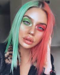 Pin By Koh Simin On Random9 Cool Hair Color Two Color Hair Hair Color Pastel