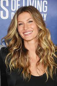 At age three, she took ballet and became an accomplished ballet dancer. Celebrities Whose Hair Is Almost More Famous Than They Are