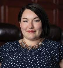 Michelle Hassel's Instagram, Twitter & Facebook