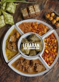 Goreng dalam minyak telah dipanaskan sampai kecokelatan. Diah Didi S Kitchen Menu Lebaran