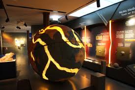 La menthe est surtout utilisée en cuisine pour aromatiser les sauces, les boissons, les desserts, les salades de fruits, les compotes, mais aussi les viandes, les poissons ou le taboulé. Aipl Dynameschaerd Musee National D Histoire Naturelle