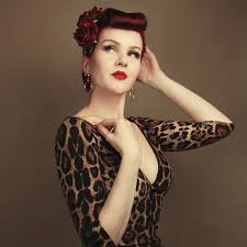 Hier sind zwei varianten vorgeschlagen, die ihr gut und leicht finden könntet. Einfache Rockabilly Frisur Lucky Lola S Vintage Lifestyle Blog