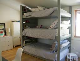Chambre Partagee Par 3 Ou 4 Enfants Idees D Amenagement Originales Chambre 3 Enfants Chambre Partagee Enfants Deco Chambre Enfant
