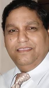 Ernest Mall (@ernest_mall_official)'s videos with Lakri Pe Latka Nasri