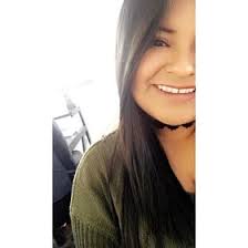 Sylvia Luis (lovelysylviaa)