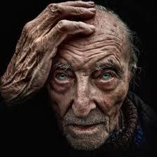 32 Photos Of Old People That Ll Make You Want To Take Care Of Yourself Old Faces Lee Jeffries Portrait