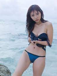 RISA YOSHIKI ~ HOT BIKINI ~ SEXY A4 SIZE GLOSSY PHOTO. | eBay