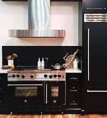 Sshhhh Don T Tell Anyone Discover What Kitchen Appliances Top Chefs Use At Home Click Here Bluestar Range Kitchen Layout Custom Kitchens Kitchen Design