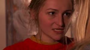 Lasati de capul lor la paris in timp ce parintii sunt plecati in vacanta, isabelle (eva green) si fratele sau theo. Scene De Film La Vie D Adele Promo 21 Annee 2017 2018 Youtube