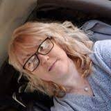 Danielle Setzer's Instagram, Twitter & Facebook