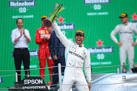 En aquel momento, los tres integrantes de este podio recordado por todos los fanáticos de la f1 solo sumaban seis campeonatos. Hoy Tamaulipas Hamilton Conquista Gp De Mexico Pero No Le Alcanza Para El Titulo De F1