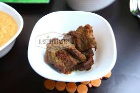 Siapkan bahan, rendam kacang tanah dalam air lalu kupas, bilas. Ungkep Daging Sapi A La My Mom Just Try Taste
