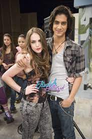 Photo Gallery Bild Anklicken Um Das Fenster Zu Schliessen Victorious Jade And Beck Victorious Cast Elizabeth Gillies