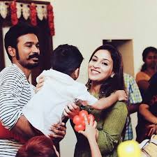 Dhanush was born on 28 july, 1983 as venkatesh prabhu kasthuri raja to parents kasthuri raja (father) they have two kids sons, yatra & linga. Aishwarya Rajinikanth Biography Height Life Story Super Stars Bio