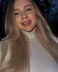 Took a coople selfies 🤍🤳🏻