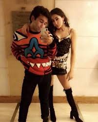 Sara Ali Khan Lifestyle Wiki Net Worth Income Salary House Cars Favorites Affairs Awards Family Facts Biograp Sara Ali Khan Khan Bollywood Actress