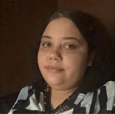 Lil Kim was tore up at Biggie funeral… I would of been irritated if I was  faith 😭