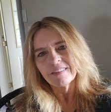 Does anyone know a good handyman for installing shelves?