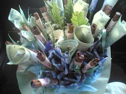 Gubahan hantaran ini juga sangat mudah kerana anda cuma perlu melipatnya dengan kemas dan. Gubahan Maskahwin 3 Suhana Kamis Flickr