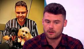 08.11.2021 · emmerdale's danny miller has recently become a dad for the first time after fiancee steph jones gave birth to a little boy called albert. Danny Miller Emmerdale S Aaron Dingle Welcomes New Addition Double The S T Celebrity News Showbiz Tv Express Co Uk