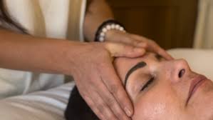 Reiki Healing: Your Well-Being at Maliya Wellness Centre