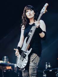 Emma Anzai - Free pics, galleries & more at Babepedia