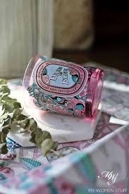 Beauty Hors D Oeuvres Diptyque Paris En Fleur Brings Paris In Bloom To Your Home In 2020 Diptyque Paris Room Scents Warm Scents