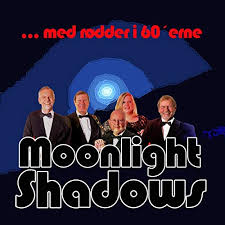 Lige så tæt g a d kind mod kind. Danse I Maneskin By The Moonlight Shadows On Amazon Music Amazon Com