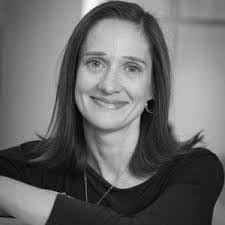 Sara Whitman's Instagram, Twitter & Facebook