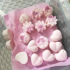 Fondants Parfumes 100 Naturel En 2020 Bougies Design Cadeaux Bougie Brule Parfum