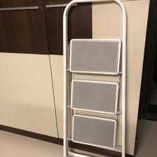 Practical household helpers from leifheit. Leifheit 3 Step Ladder Furniture Home Living Cleaning Homecare Supplies Waste Bins Bags On Carousell