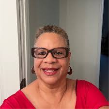 Andrea Venable's Instagram, Twitter & Facebook