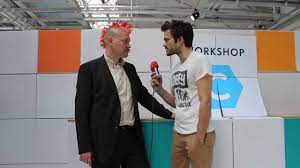 Am montag (19.30 uhr auf joiz im tv, ab 20 uhr auf diesem. Sascha Lobo Jung Naiv Re Publica Fur Desinteressierte Youtube