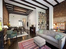 ¿qué pasa si la tratamos como una cajita blanca con una corona de oro? Pisos Modernos 60 Fotos Y Consejos De Decoracion