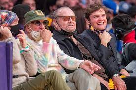 Jack Nicholson Seen In Rare Outing At Lakers Game For First Time In 2 Years People Com