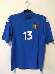 3,00 su 4 recensioni di critica, pubblico e dizionari. Italy Home Fussball Trikots 2000 2002
