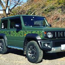 泥跳ねにマッドフラップは必需品 新車で汚れを気にするけど 遠慮なくガンガン走りたくなる車です 笑 新型ジムニー 新型ジムニーシエラ jb74 ジムニーのある生活 ジムニー ジムニーシエラ ジムニーのある暮らし ジムニー男子 ジムニーライフ ラブジム