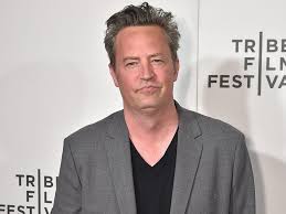 Out of all of the friends cast members, aniston was the biggest tabloid target during the show's run in november 2019, aniston returned to tv for the first time since the end of friends in the series, the. The Friends Cast Then And Now