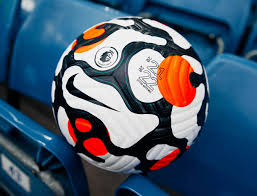 A partida válida pelo campeonato inglês de futebol, a premier league edição 2021/2022, entre leicester x wolverhampton, acontece hoje, sábado (14/08) às 11 hs , horário oficial de brasília.o mando de campo desta partida pertence ao leicester que tentará a vitória em seu território. Balon Nike Flight Premier League 2021 2022