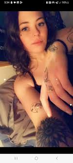 UPDATE** SHE'S BEEN FOUND **UPDATE** We still can't find her, but she's  been in contact with a few ppl via social media.. (ig, tiktok).. We still  need your prayers and well wishes