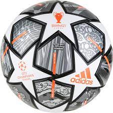 Seismic shocks to european soccer's landscape have turned saturday's champions league final between manchester city and chelsea into a sign of things to come. Pallone Calcio Replica Champions League Adidas Decathlon