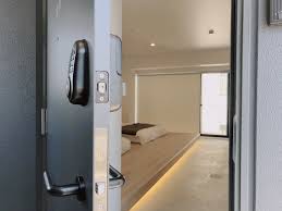 When you lose your car key or otherwise cannot get into the vehicle, you need alternative solutions. The 7 Best Hotel Door Locks For A Modern Hotel In 2021 Operto