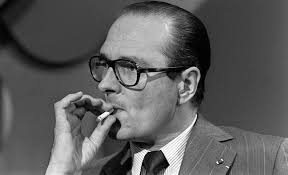 Ses dernières années, jacques chirac vivait reclus dans son appartement du chic 6e arrondissement de paris, au 4, rue de tournon, très affaibli par la maladie. Jacques Chirac Le Dernier Tonton Flingueur
