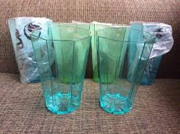 Pampered Chef Outdoor Tumblers 19 Oz Set Of 6 Plastic Glasses 2826 Blue Green Pamperedchef Pampered Chef Plastic Glasses Beach Decor