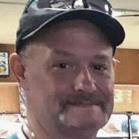 Andy Metcalf's Instagram, Twitter & Facebook