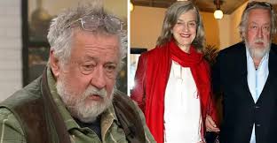 Leif GW Persson helt isolerad med hustrun Kim