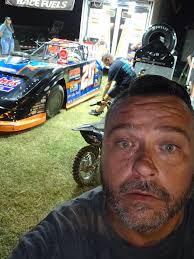 Who will win 50 laps and 12k?