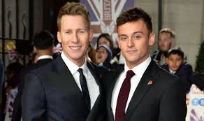 06.05.2020 · tom daley is celebrating his third wedding anniversary to husband dustin lance black. Nyf9mjcx5xstvm